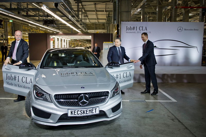 Illustration for article titled Mercedes CLA Production Halts As Factory Is Shut Due To Bomb Threat